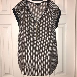 Express Black & White Top with Gold Zipper